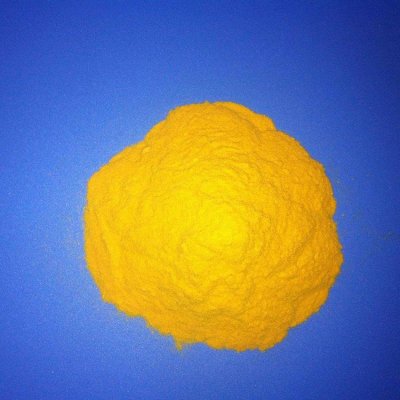 聚合氯化铝哪种颜色好