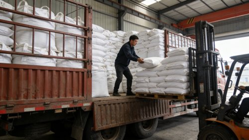 氢氧化铝白度稳定的产品装车